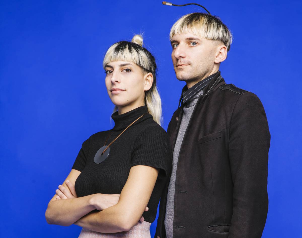 Moon Ribas y Neil Harbisson, creadores de la Transpecies Society y la Fundación Cíborg.