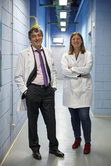Carlos Abuesa Arjol y Tamara Maes