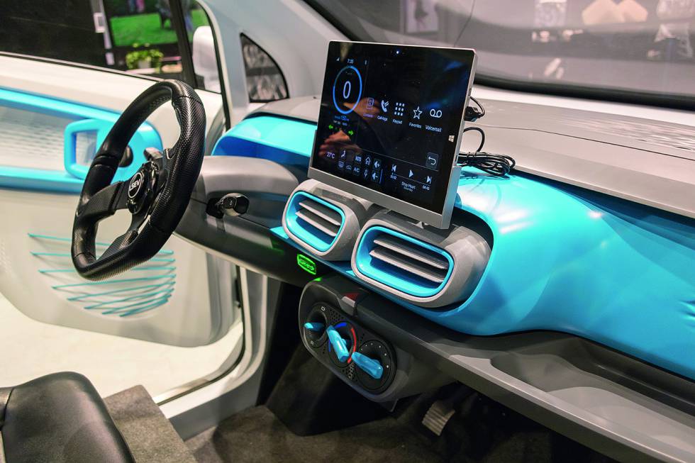 Interior del LSEV, un coche eléctrico impreso en poliuretano termoplástico.