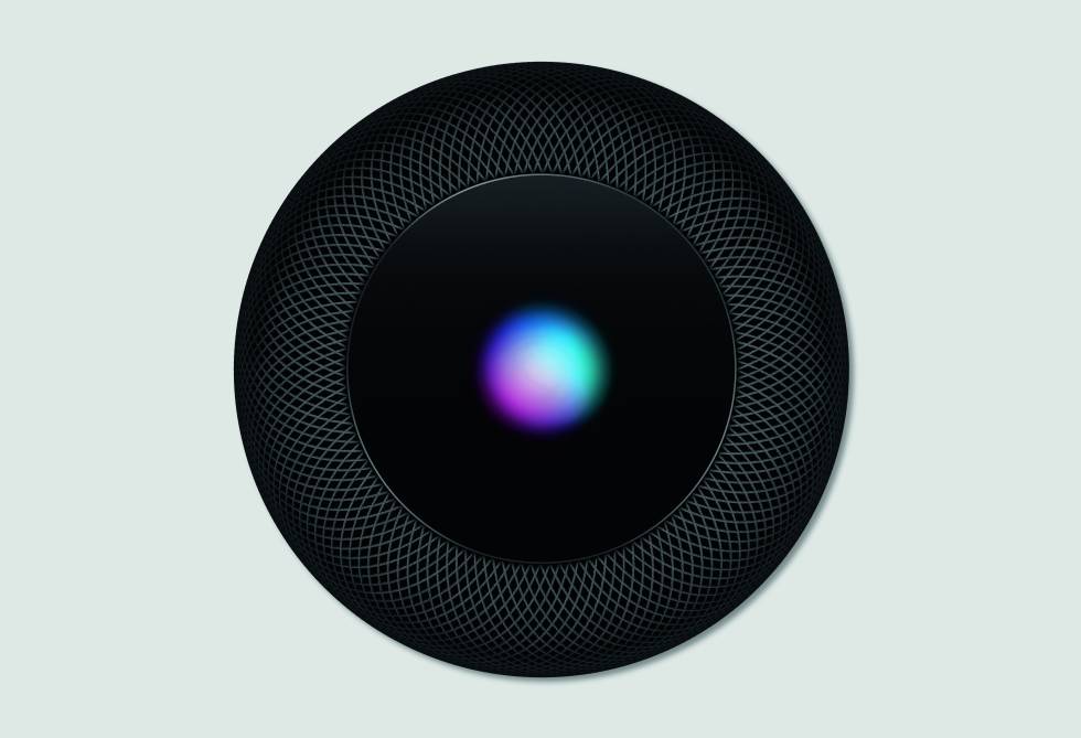 Un día después de la presentación del iPhone Xs, Apple nos llevó a su sede en el Apple Park para mostrarnos cómo Siri ya hablaba español. Fue toda una declaración de intenciones. La mayor parte del equipo que gestiona el producto en español tiene su base en Miami.