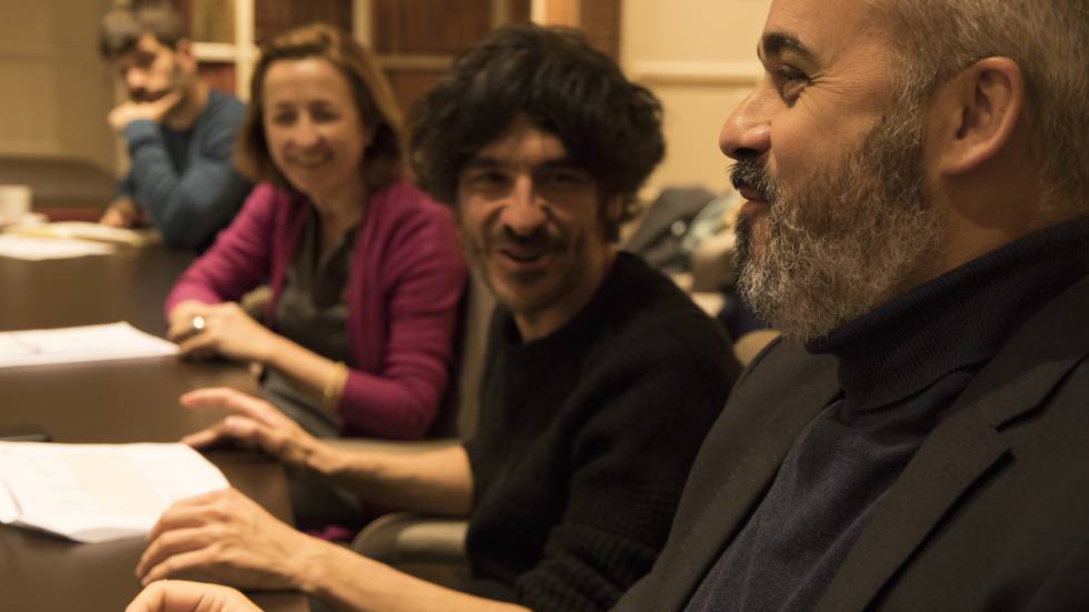 En primer plano: Álvaro Vázquez Losada, Director de Gestión de Personas Iberia&Latam, Verisure Securitas Direct. Detrás, Jaime Gª Cantero (Retina), Itxaso Larrañaga, directora de Personas y RSC en SEUR y Jorge Gª (Retina).