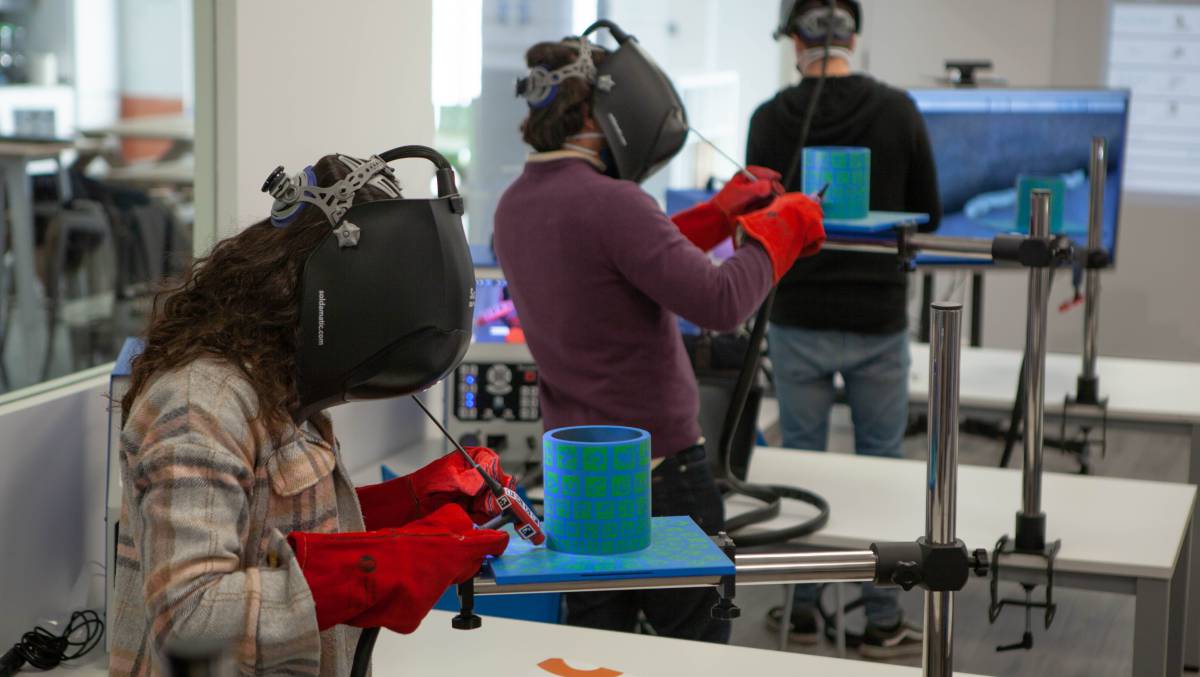 Chispas virtuales, la realidad aumentada revoluciona la soldadura