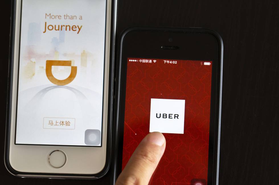 Aspecto de las 'apps' de Didi Chuxing y de Uber.