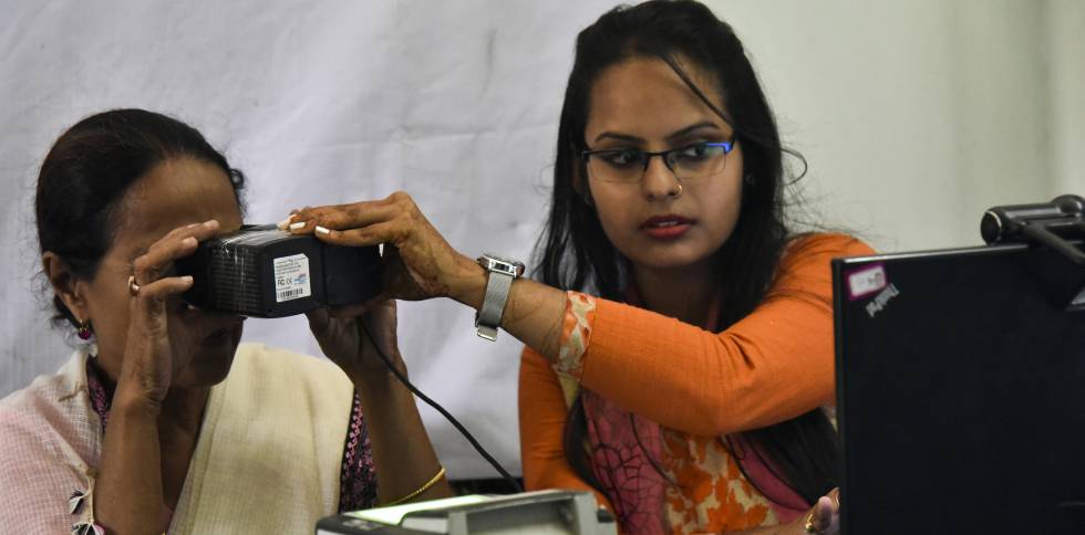 Iris record for Adhaar in Guwahati, Assam (India)