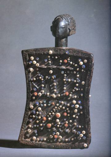 Lukasa integrated into the Cantor Center for Visual Arts collection (Stanford University)